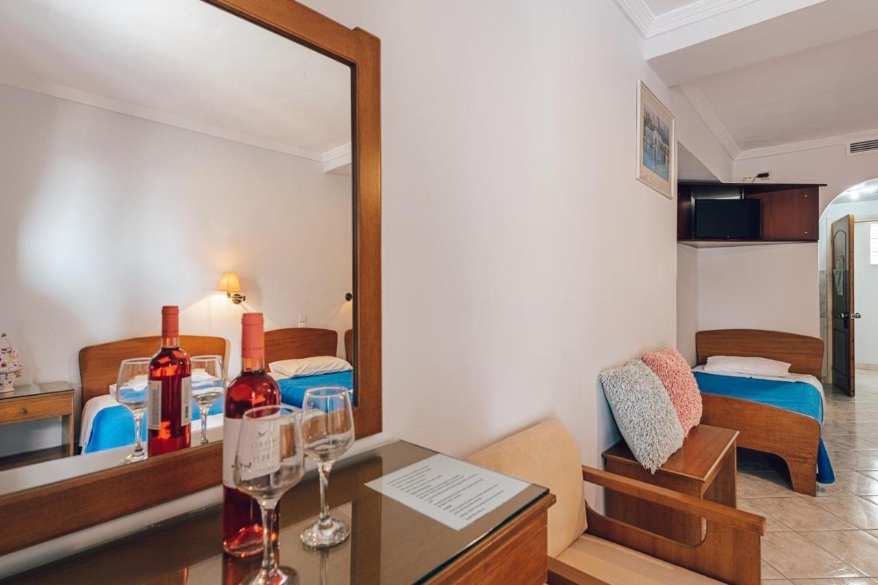 Bluewaves Aparthotel Laganás Eksteriør bilde