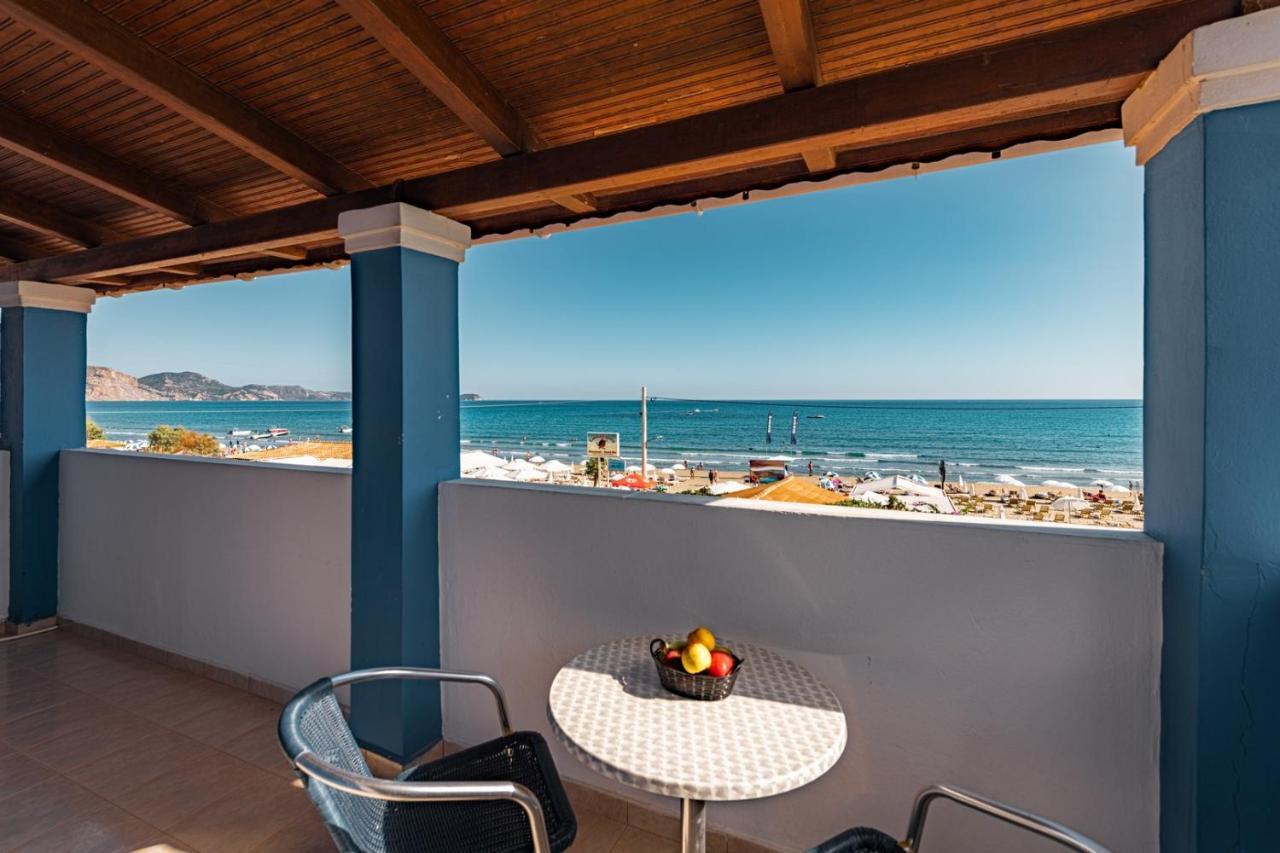 Bluewaves Aparthotel Laganás Eksteriør bilde