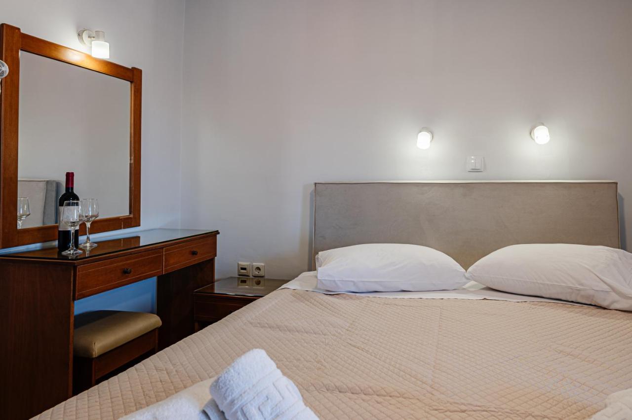 Bluewaves Aparthotel Laganás Eksteriør bilde